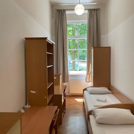 C - Punkt * Ljubljana