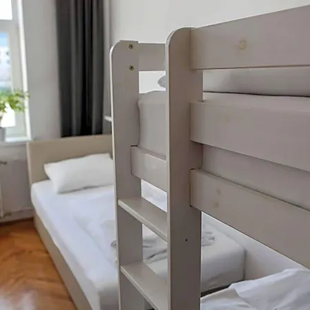 C - Punkt Auberge de jeunesse