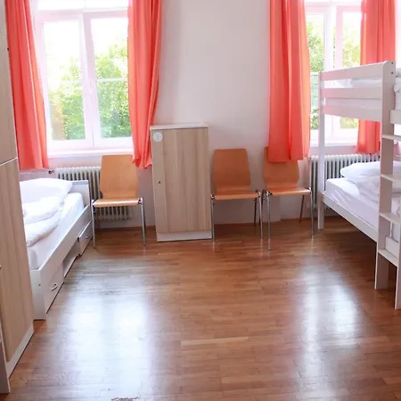 C - Punkt Auberge de jeunesse