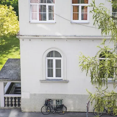 אכסניה C - Punkt