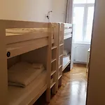 Vandrarhem C - Punkt *