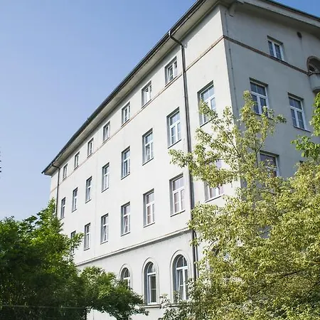 Hostel C - Punkt Ljubljana